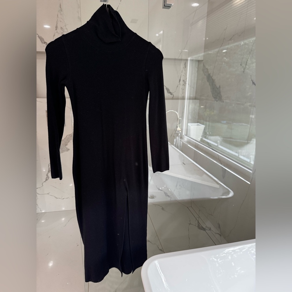 Elegant Black Long Sleeve Dress